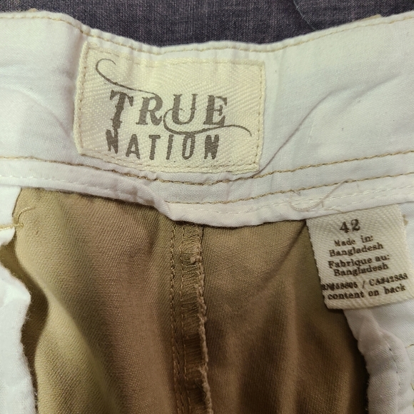True Nation cargo shorts - Picture 2 of 4
